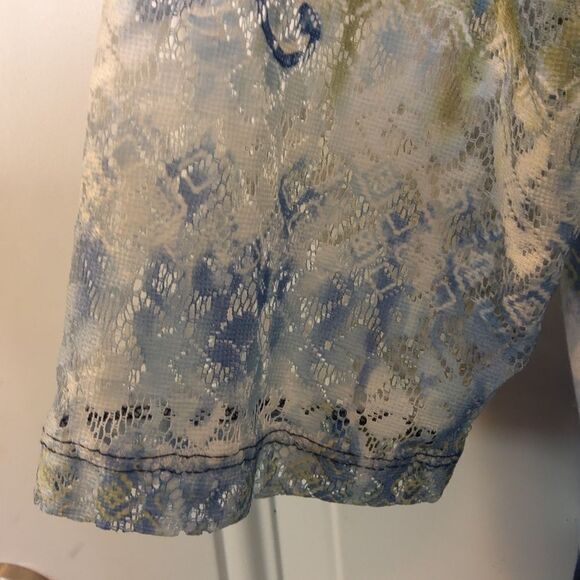 Alfred Dunner printed 3/4 lace sleeve studded blouse - Picture 10 of 14